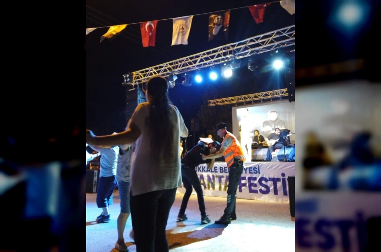 Pamukkale Belediyesi zabıtası piste çıkan engelli çocuğu uzaklaştırmaya çalıştı