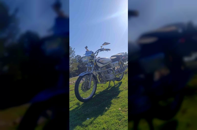 Park halindeki motosiklet çalındı