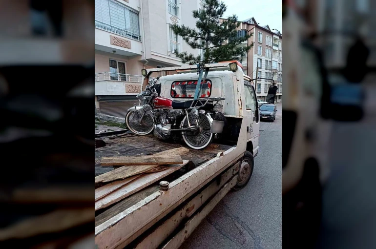Parkta drift keyfi pahalıya patladı: Sürücüye 3 bin 972 TL ceza kesildi