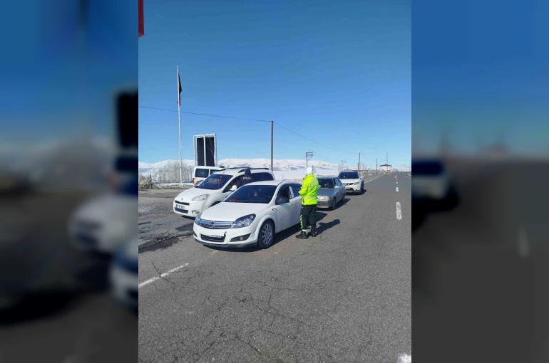 Patnos’ta bayram öncesi trafik denetimleri artırıldı