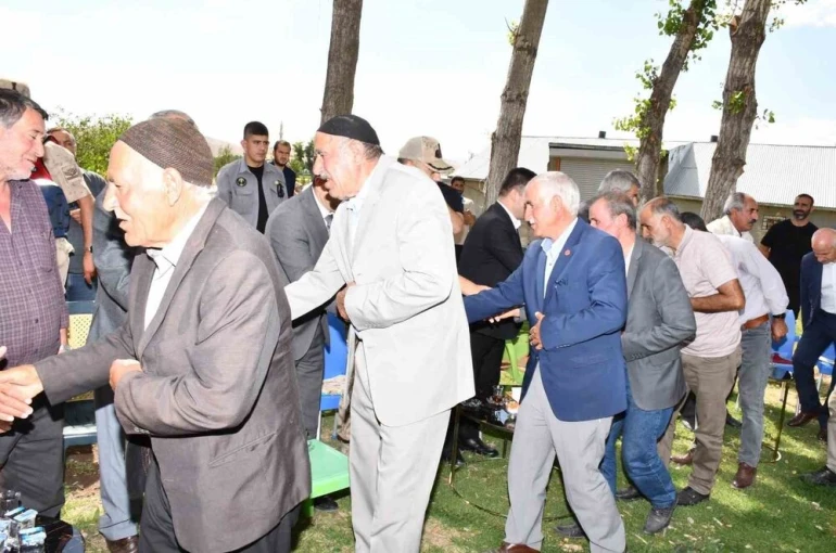 Patnos’ta husumet barışla sonuçlandı