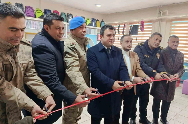 Patnos’ta iyilik dükkanı açıldı 