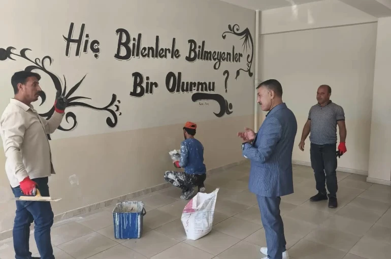 Patnos’ta tatille birlikte okullarda tadilat çalışması başladı
