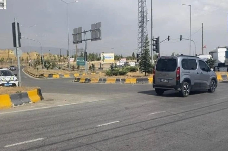 Patnos’ta trafik kazaları artıyor: Sebep yol değil, sürücü bilinci eksikliği