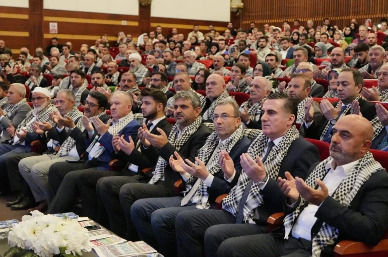 Pendik’ten Gazze’ye gönül köprüsü: Esnaf bir günlük, Belediye 3 günlük sosyal tesis gelirini Gazze’ye bağışlayacak