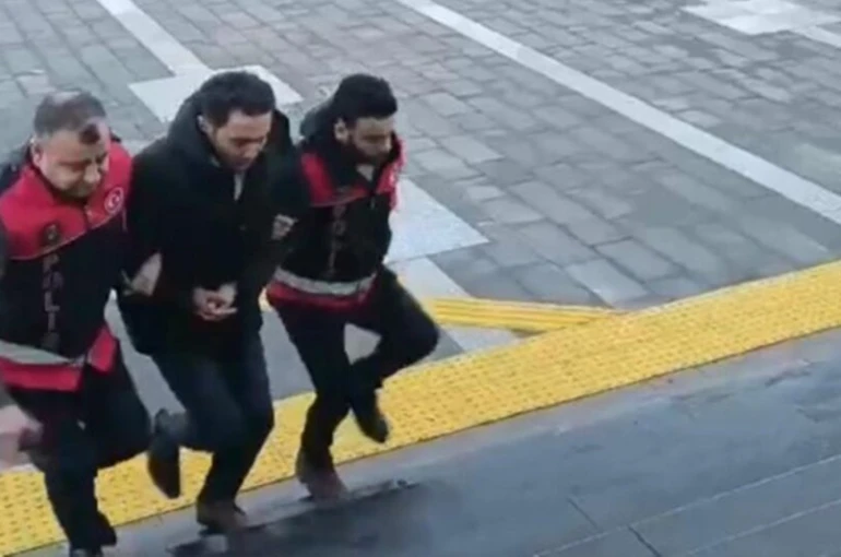 Peygamber Efendimize hakaret davasında eski belediye personeli bugün hakim karşısına çıkacak 