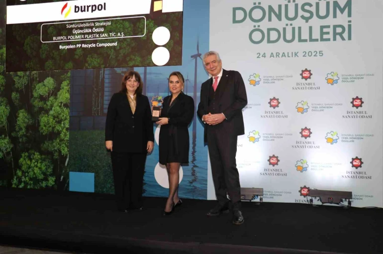 Plastik atıkları doğaya zarar vermeden dönüştürdüler, ödülü kazandılar