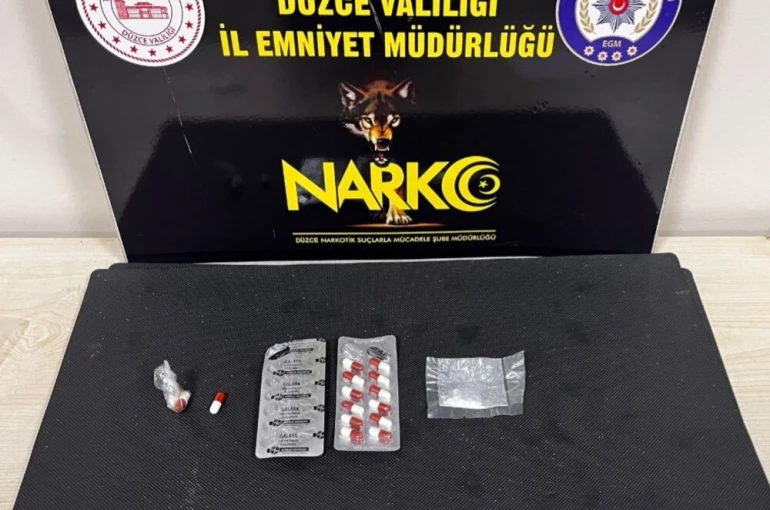 Polis ekipleri uyuşturucu satıcıları göz açtırmıyor