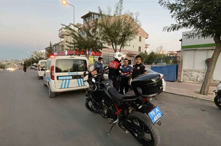 Polisin ’dur’ ihtarına uymayan motosikletli, kovalamaca sonucu yakalandı