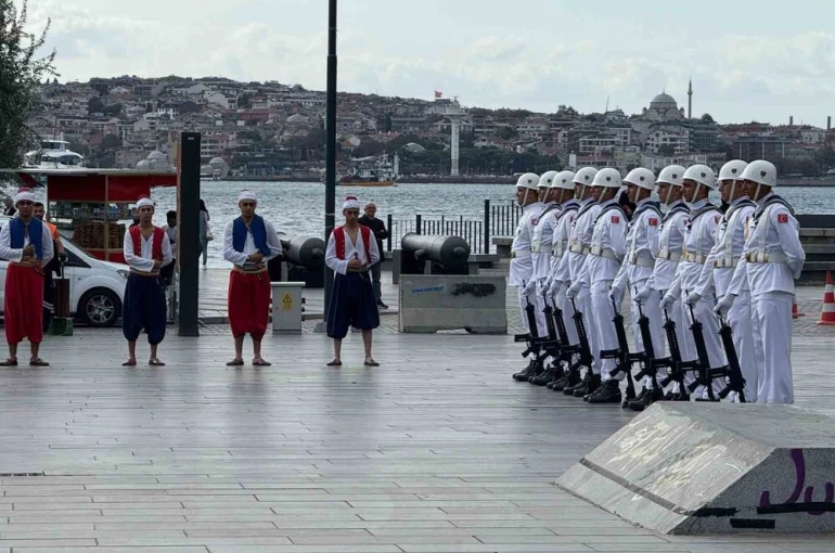 Preveze Deniz Zaferi’nin 487’ıncı yıldönümü 15 geminin Boğaz’dan geçişiyle kutlandı