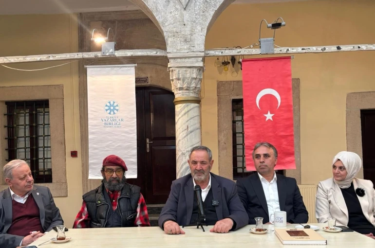 Prof. Dr. Şahin Uçar: "Kufi yazının yalnızca bir el becerisi değil, güçlü bir kompozisyon sanatıdır"