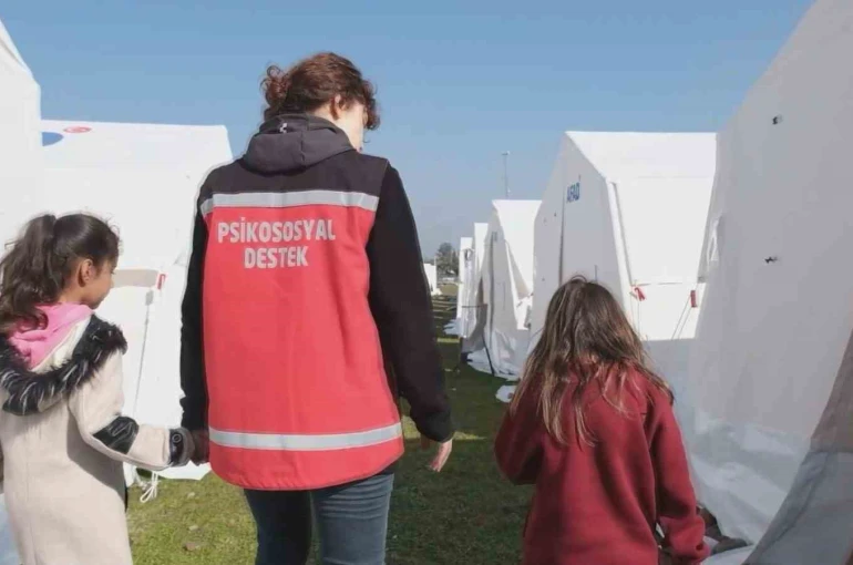 Psikososyal Destek Ekipleri sıfırıncı dakikadan itibaren vatandaşın yanında