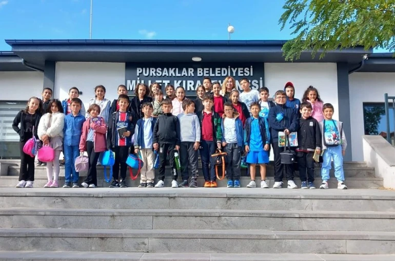 Pursaklar Belediyesi Kitap Okuma Etkinliği düzenledi