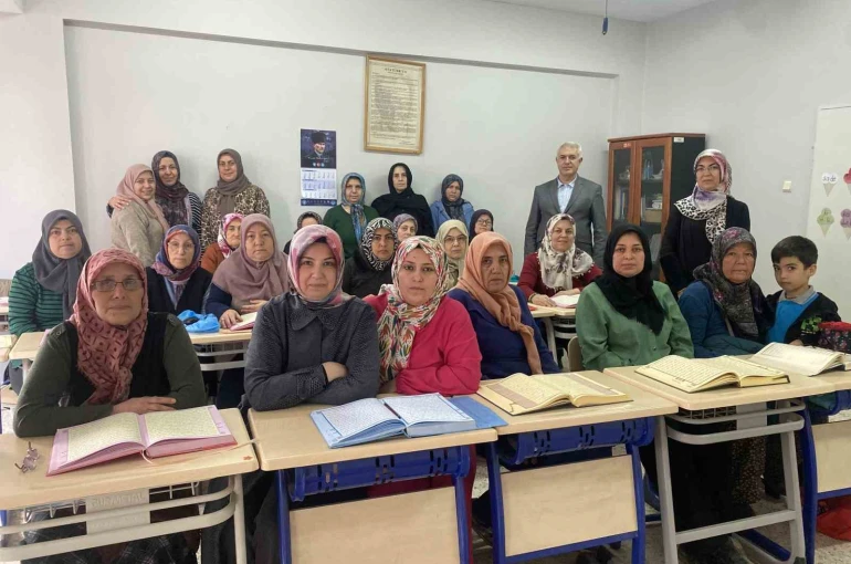 Ramazan ayında manevi eğitime yoğun ilgi