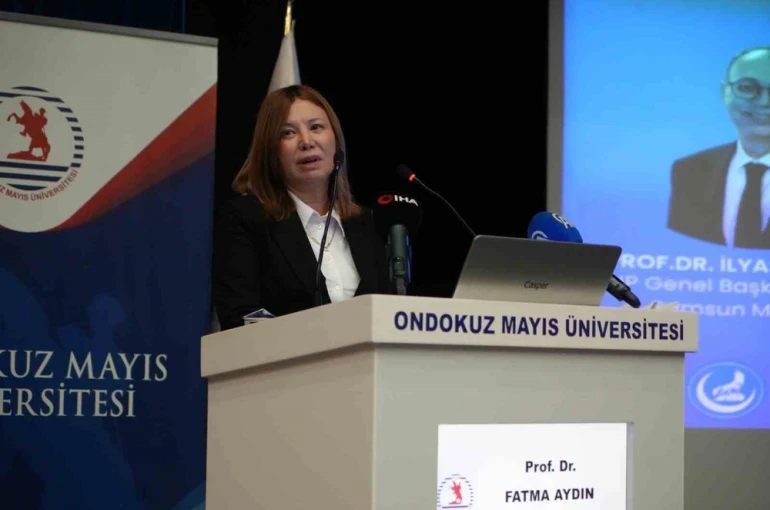 Rektör Aydın: "Tüm insanlığın Türk milletinin adaletle hayat bulan kudretine ihtiyacı var"