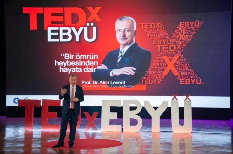 Rektör Levent: "Hayata iyi bakarsanız hayat da size iyi bakar"