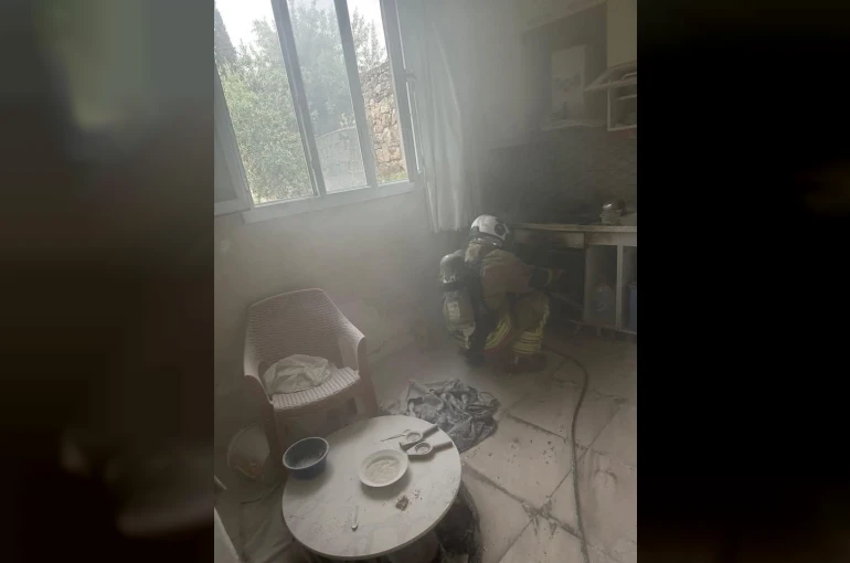 Reyhanlı’da ev yangını