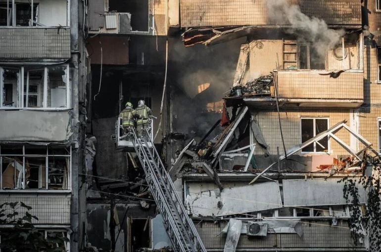 Rusya’dan Ukrayna’ya 4’ü balistik 13 füze ve 805 İHA ile saldırı: 3 ölü