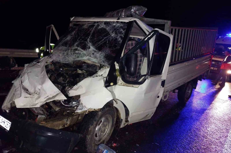 Sağanak yağış kazaları beraberinde getirdi: 1 ölü, 3 yaralı