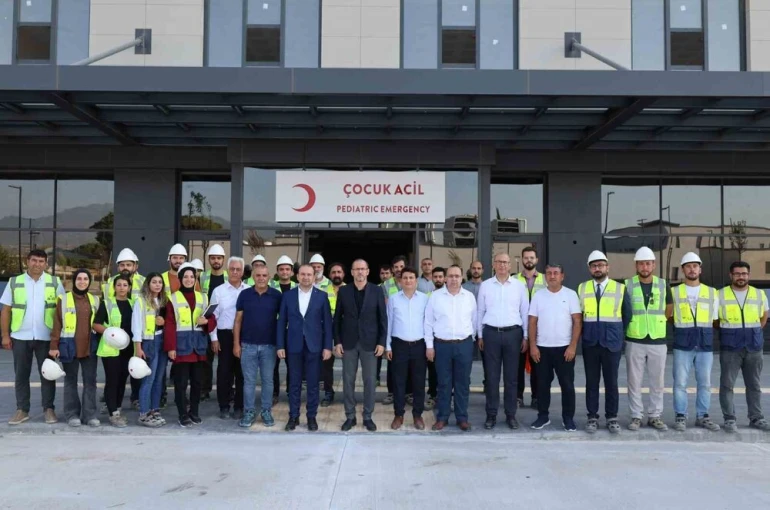 Sağlık Bakan Yardımcısı Prof. Dr. Okumuş, Aydın Şehir Hastanesi’nde incelemelerde bulundu