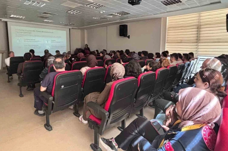 Sağlık çalışanlarına hukuki sorumluluk eğitimi