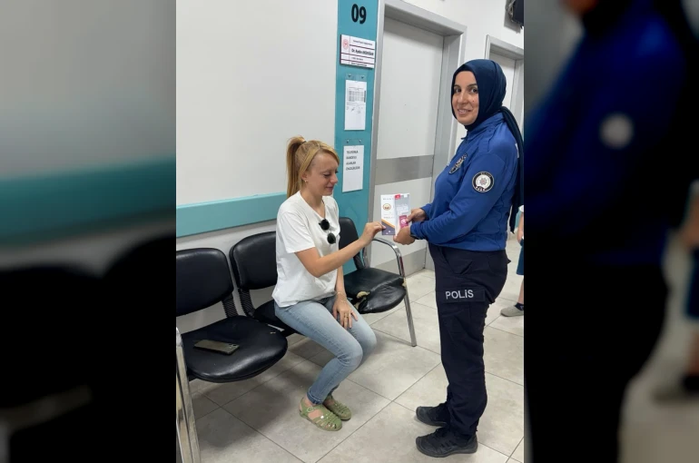 Sağlık hizmeti alan vatandaşlara KADES eğitimi