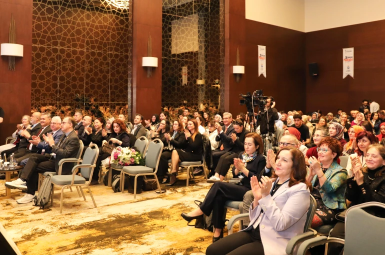 Sağlıklı nesiller için bilim insanları Konya’da buluştu