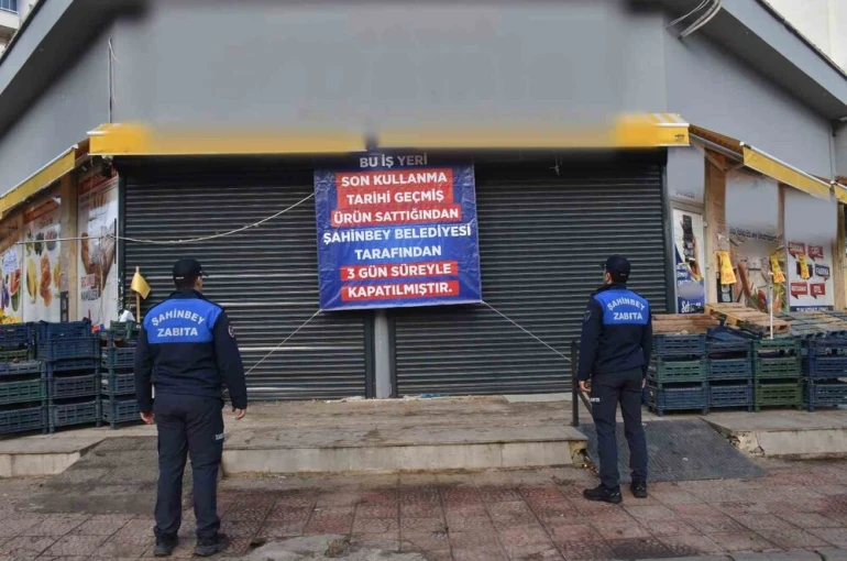 Şahinbey Belediyesi’nden tarihi geçmiş ürün satan markete kapatma cezası