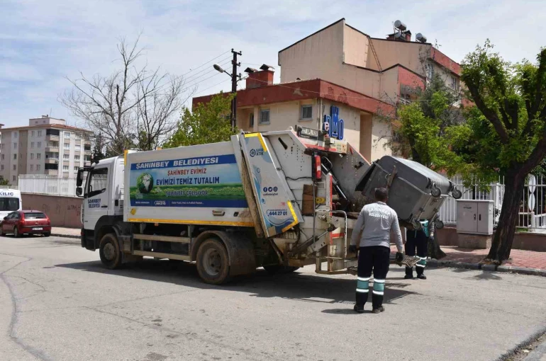 Şahinbey temizlik ekipleri bayram boyunca görevdeydi