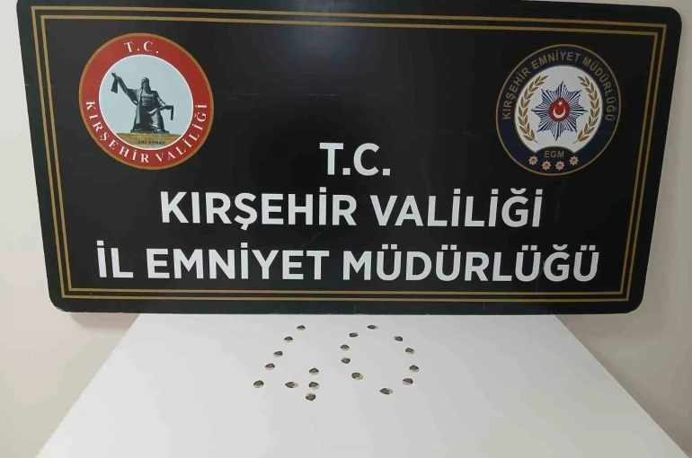 Sahte altın satmaya çalıştı polise yakalandı