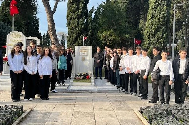Şair Süleyman Nazif dualarla anıldı