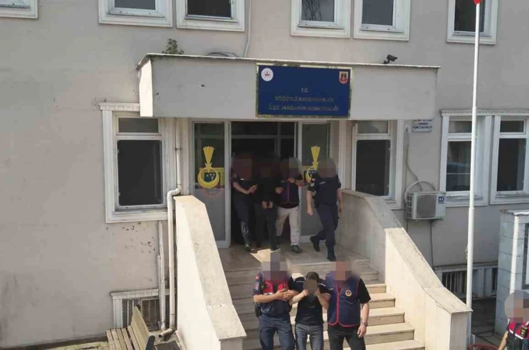 Sakarya merkezli 4 ilde 30 milyonluk kablo hırsızlığı operasyonu: 7 tutuklama