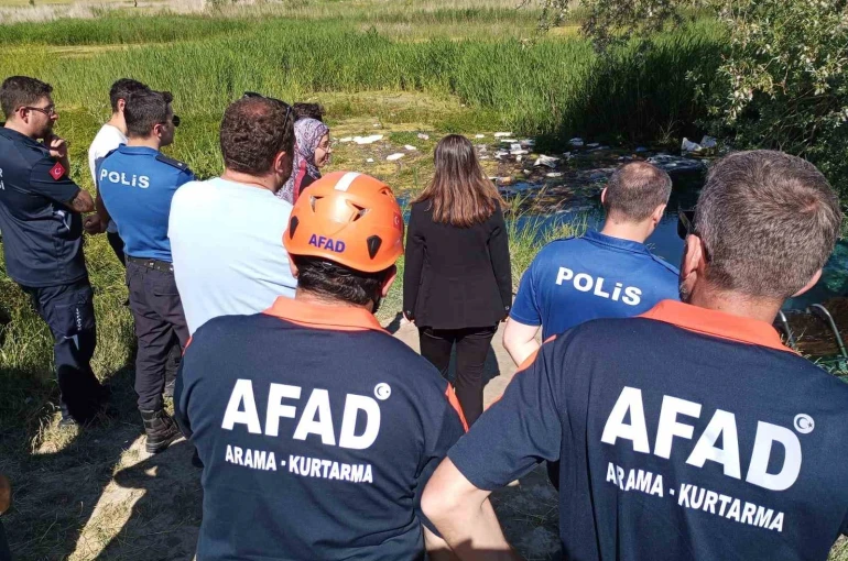 Sakarya Nehri’ne serinlemek için giren 18 yaşındaki gencin cenazesi çıktı