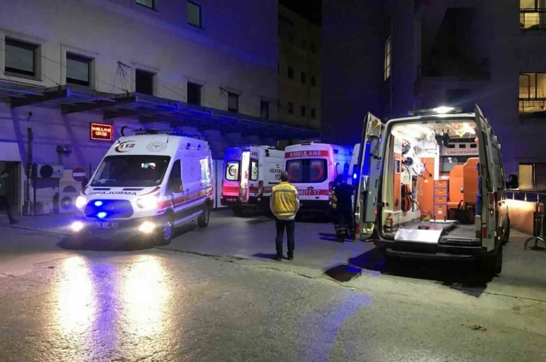 Sakarya’da açık cezaevinde 76 hükümlü yemekten zehirlendi