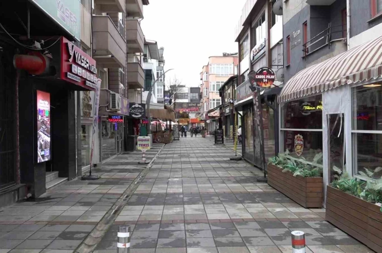 Sakarya’da çayda ‘Azami 100 TL’ kararı tepki çekti: "SATSO, esnafa fırsat verdi"