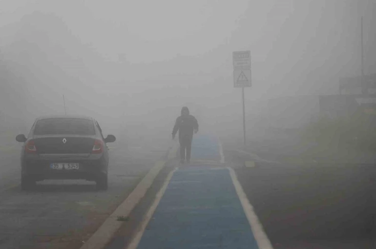 Sakarya’da sis etkili oluyor 