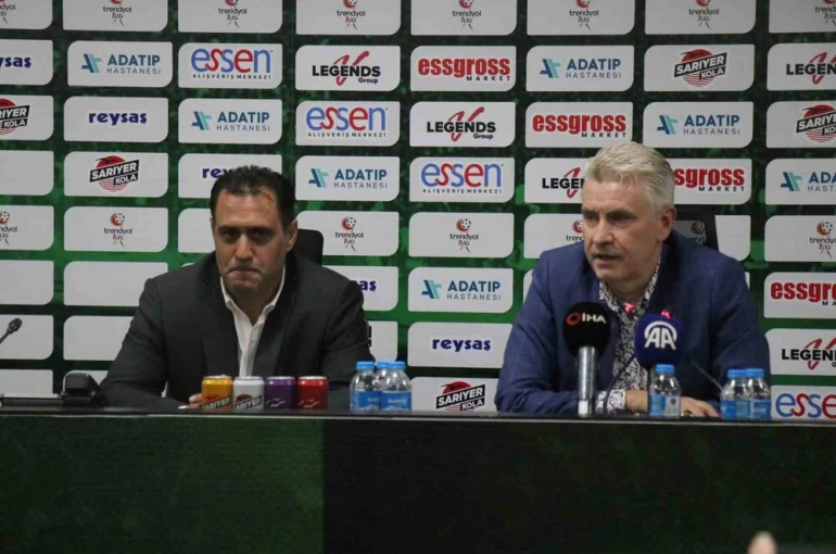 Sakaryaspor’da Serhat Sütlü için imza töreni düzenlendi