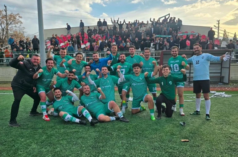 Salihli Kösealispor şampiyonluğunu ilan etti