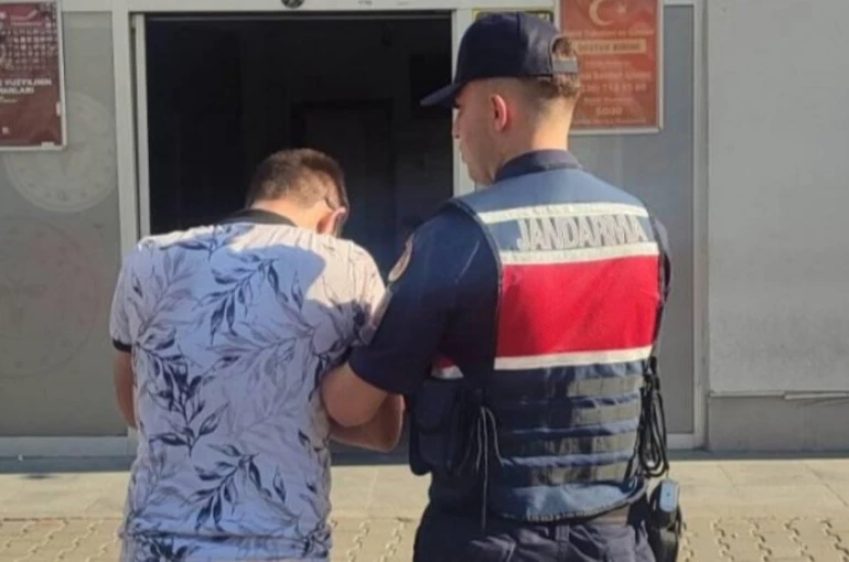 Salihli’de 16 yıl hapisle aranan firari hükümlü yakalandı