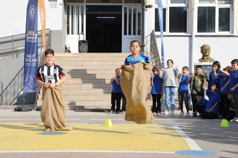 Samsun Büyükşehir, geleneksel çocuk oyunlarıyla 92 bin çocuğa ulaştı