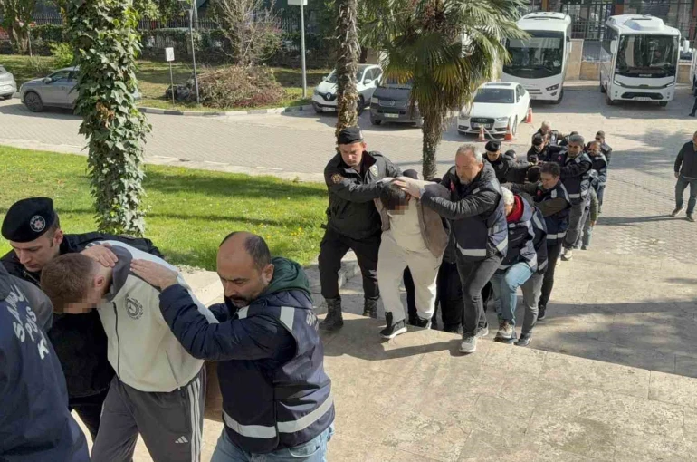 Samsun merkezli suç örgütü operasyonu: 25 gözaltı 