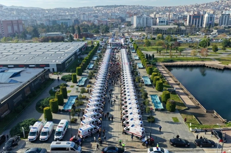 Samsun’da 112 ambulansları 2025’te 4 milyon kilometre yol yaptı, dünyayı 100 kez turladı