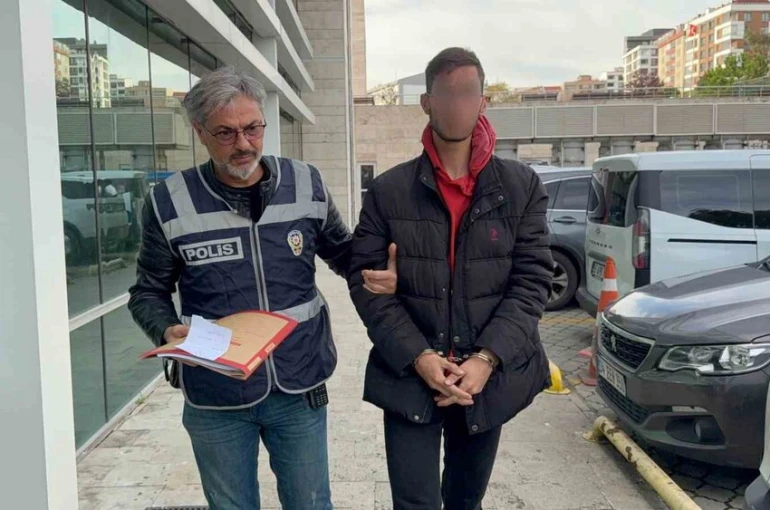 Samsun’da 19 yaşındaki genç 190 bin lira karşılığı araç kurşunladı