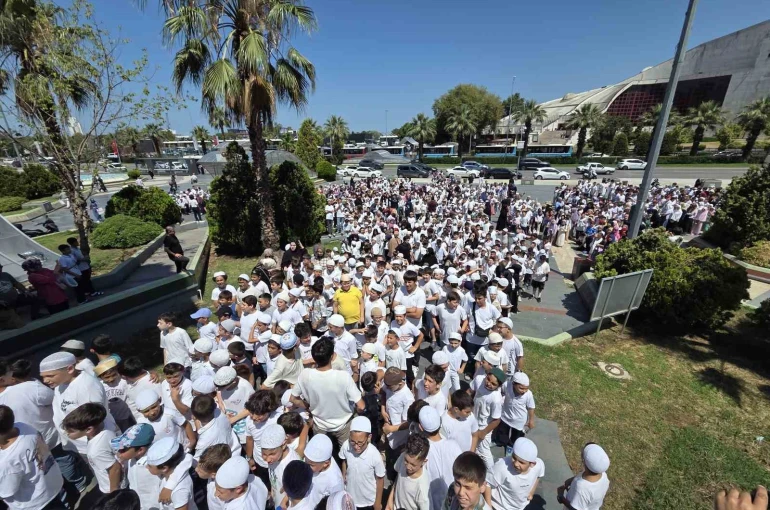 Samsun’da 2 bin Kur’an kursu öğrencisi camiye akın etti