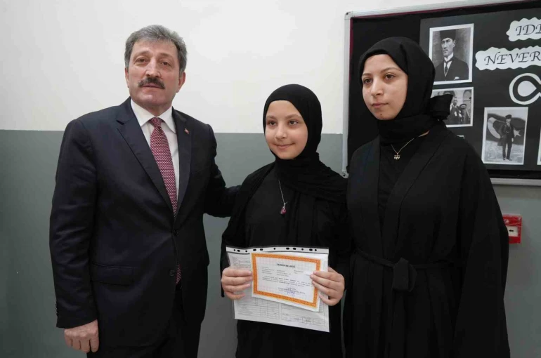 Samsun’da 253 bin öğrenci karne aldı