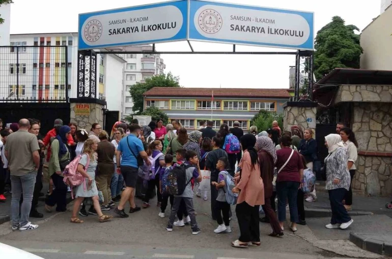 Samsun’da 260 bin öğrenci dersbaşı yaptı