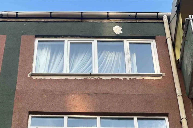 Samsun’da 5. kattan düşen 1,5 yaşındaki çocuk hayatını kaybetti 