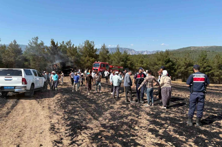 Samsun’da biçerdöverden çıkan yangın 150 dönüm ekili alanı küle çevirdi