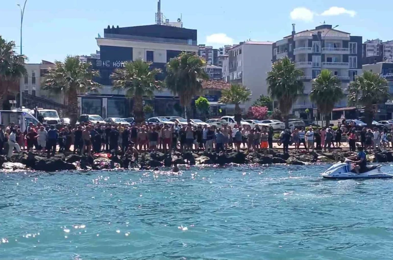 Samsun’da denizde boğulma tehlikesi geçiren kişi hastaneye kaldırıldı: Durumu ağır 