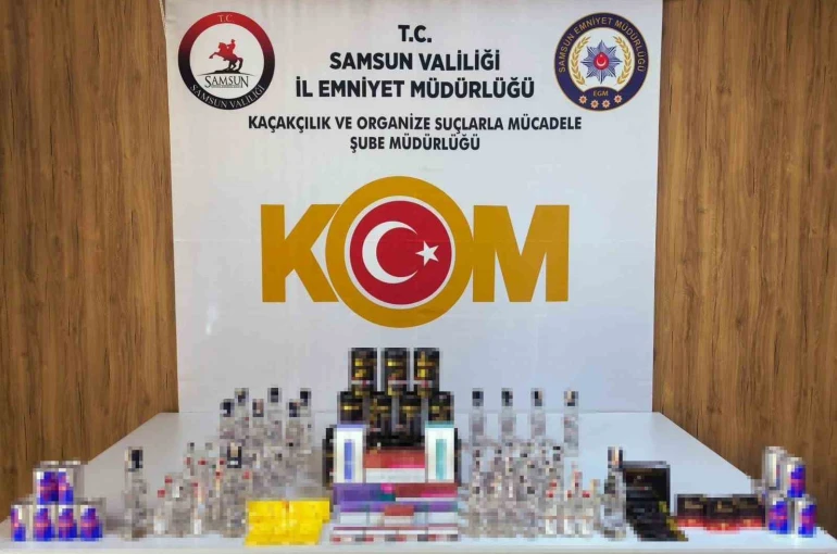 Samsun’da kaçak içki ve tütün operasyonu: 64 şişe sahte alkol ele geçirildi